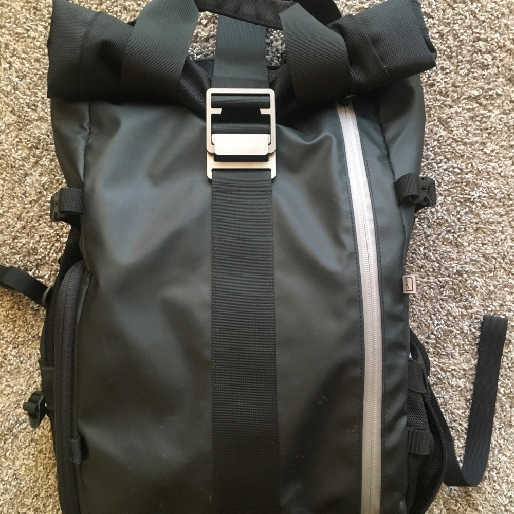 Camera bag - knock off wandrd prvke 21L